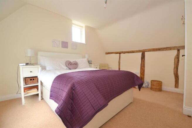 bedroom 2.JPG