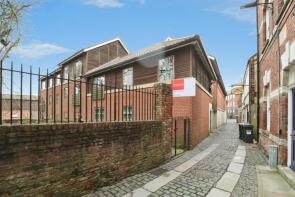 23, The Courtyard, St Martins Lane, York YO1 6LR