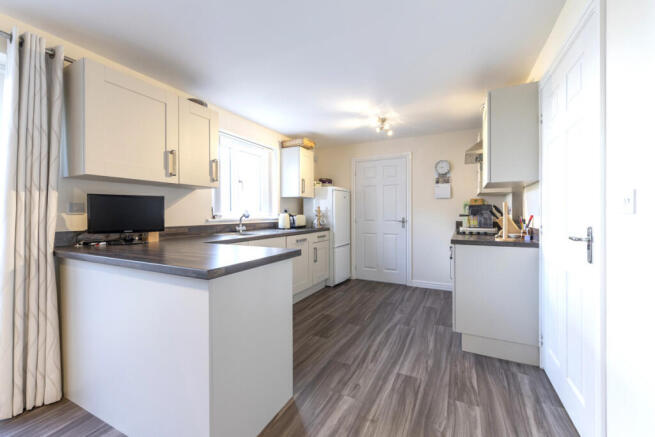 Twelve Acres, Sherborne, DT9 photo 4