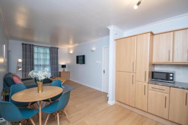 Kitchen dining