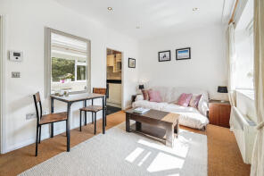 Flat 8, 5, Bina Gardens, London SW5 0LD