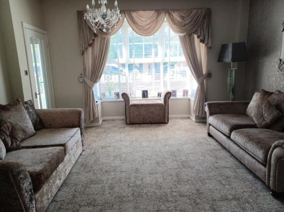 Lounge2