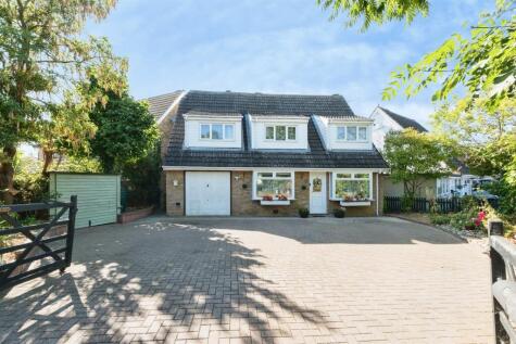 Hornbeam, Newport Pagnell