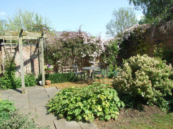 Photo 7