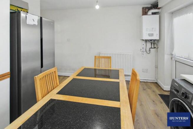 3 bed Terraced for sale Image 8