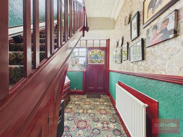 6 bed Semi-Detached for sale Image 12