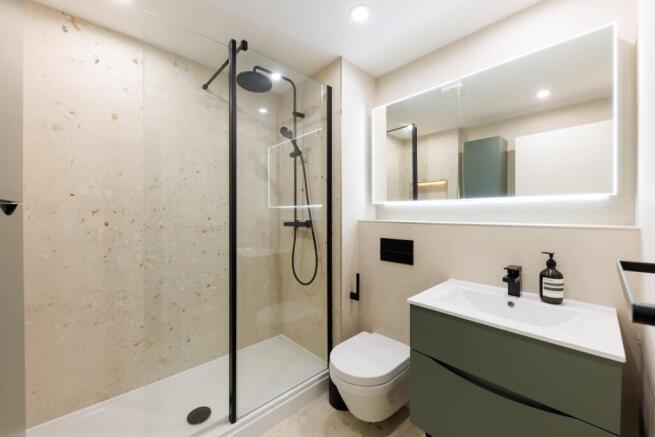 Ensuite Bathroom