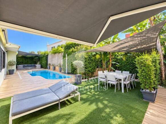 Outdoor Area - Swimming Pool