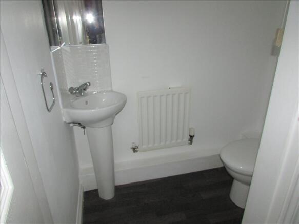 GROUND FLOOR CLOAKS/WC