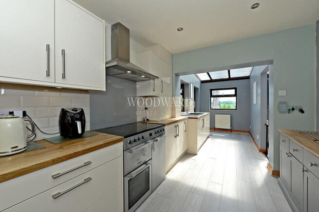 Kitchen/Breakfast...