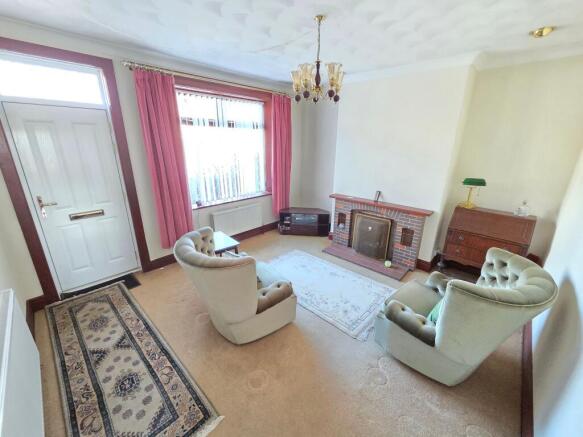 2 bed Terraced for sale Image 7