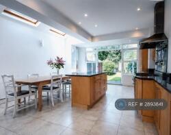 Flat 1, 28, Crescent Lane, London SW4 9PU
