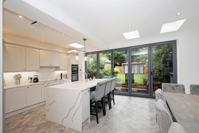 dining kitchen one.JPG