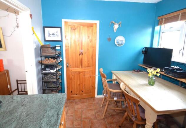breakfast area.JPG