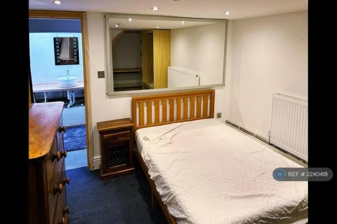 Bedroom 1, En Suite