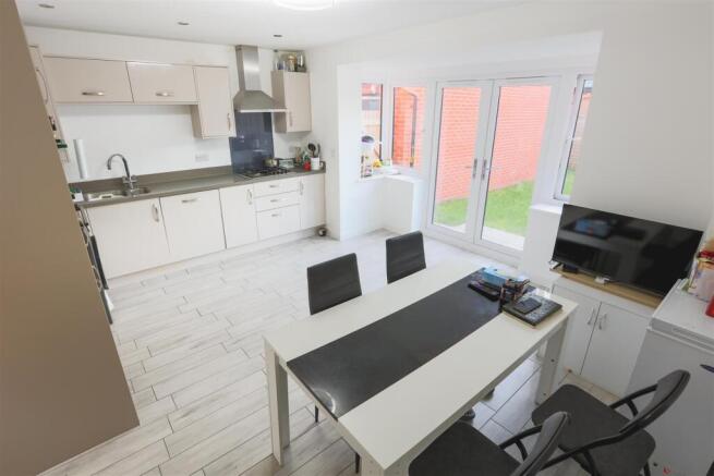 97 Lighthall ln 8.jpg