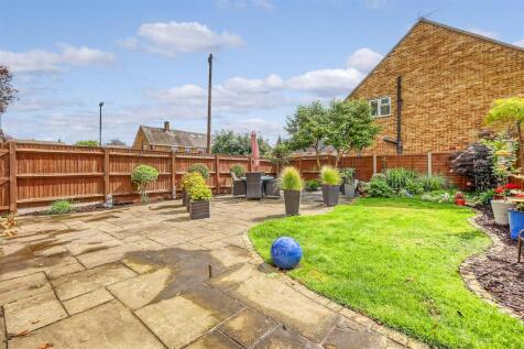 Pentrich Avenue, Enfield