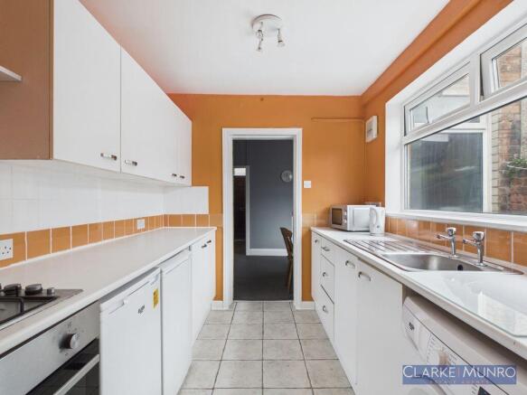 3 bed Terraced for sale Image 8
