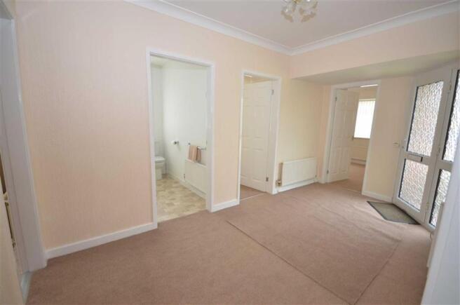 Spacious Reception H