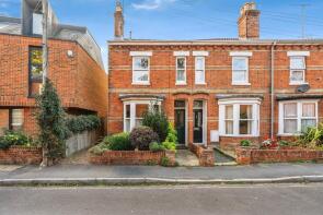 2, Linden Road, Romsey SO51 8DB