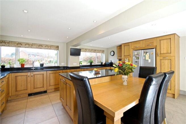 Kitchen/Breakfast