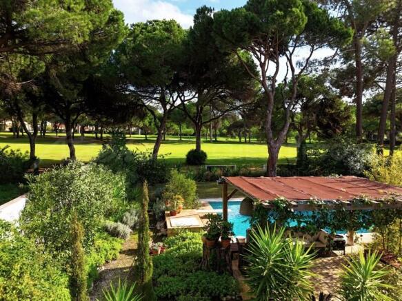 Vilamoura Golf Front Villa For Sale (30)