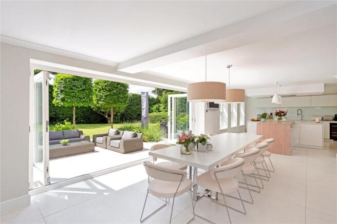 Kitchen/Breakfast