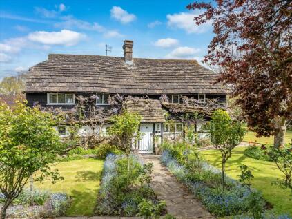 Furzen Lane, Rudgwick, Horsham, West Sussex, RH12 3AW.