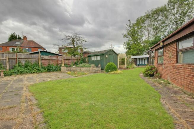 Superb south westerly facing garden
