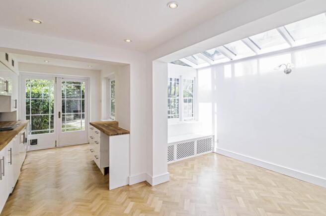 Kitchen/Dining