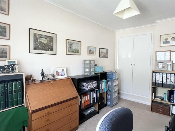 Bedroom: