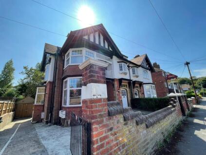 Holbeck Avenue, Scarborough