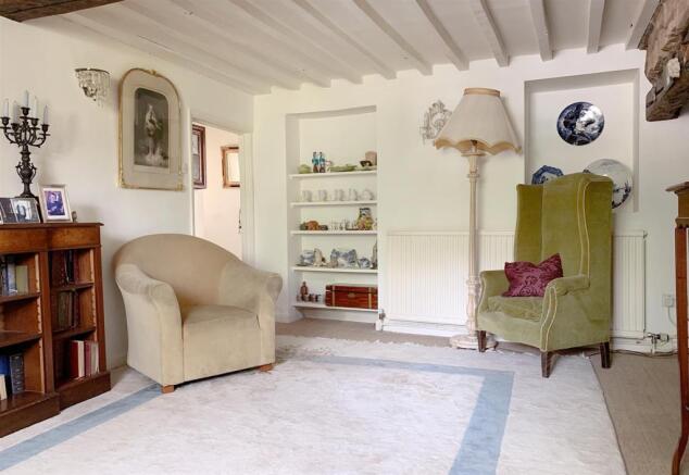 SITTING ROOM