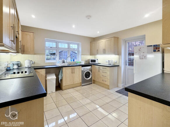 20251124_13434122...