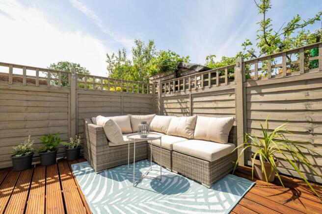4 bed Detached for sale Image 4
