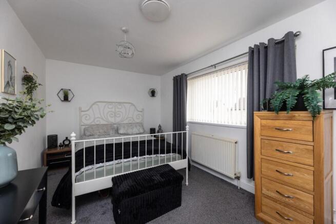 2 bed Semi-Detached for sale Image 6