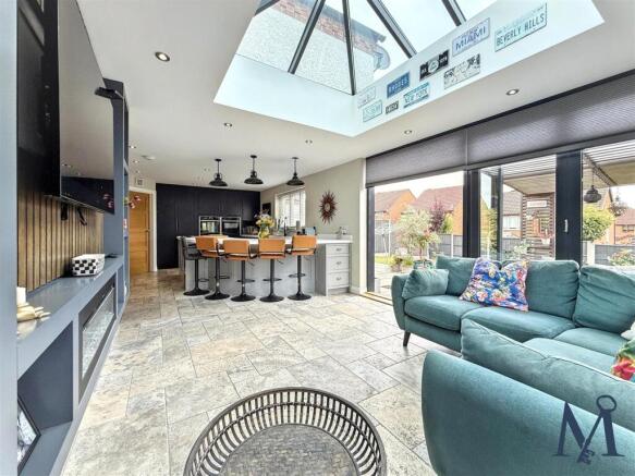 Living Kitchen Diner
