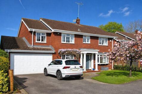 Chatsworth Park, Thornbury, BS35