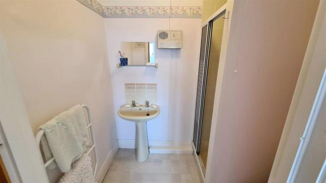 Ensuite Shower Room