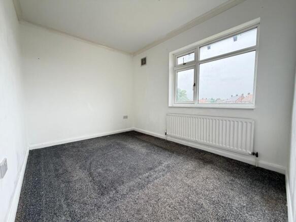 3 bed Semi-Detached for sale Image 7