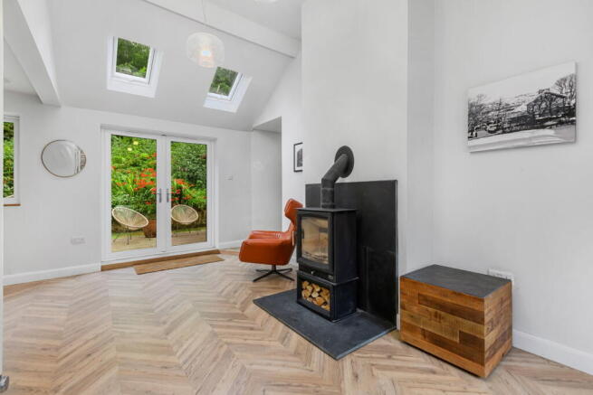2 bed Detached Bungalow for sale Image 5