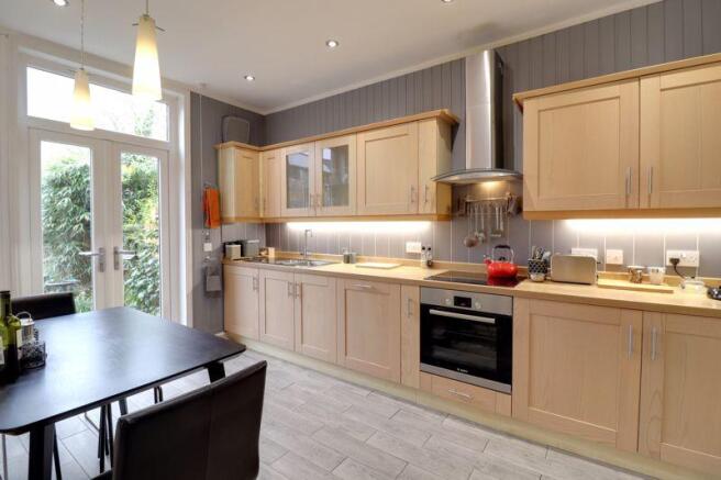 Kitchen/Breakf...