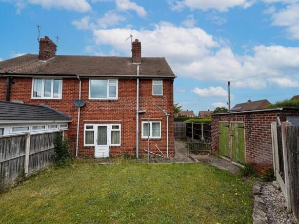 2 bed Semi-Detached for sale Image 4