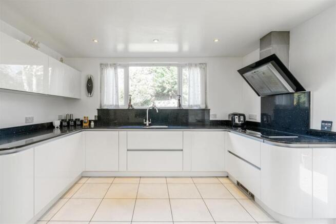 228 Blossomfield Road_13.jpg