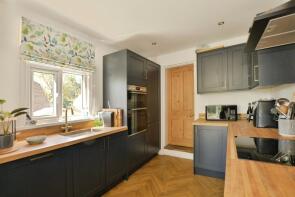 1, Hillside Cottages, Faversham Road, Ashford TN25 4HU