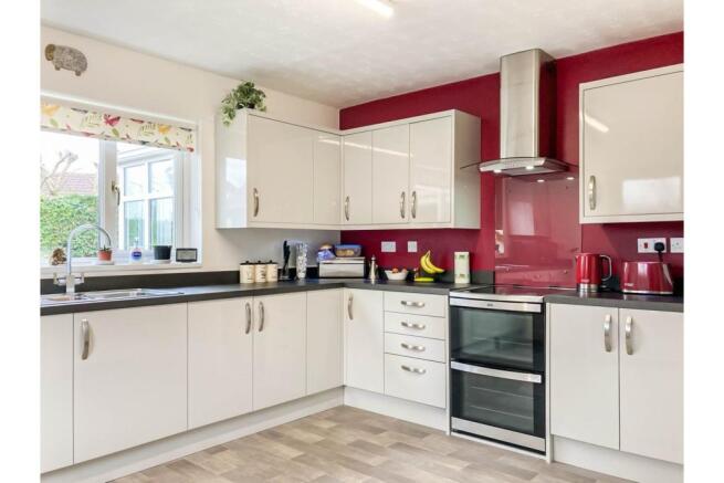 Kitchen/Breakfast
