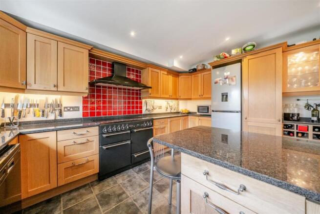 Kitchen.jpg