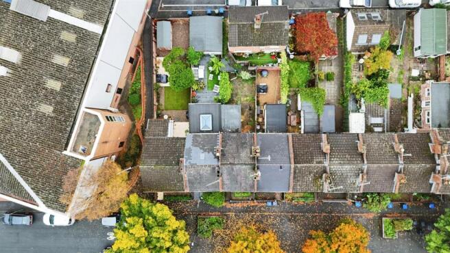 Grove Place, Leamington Spa photo 3