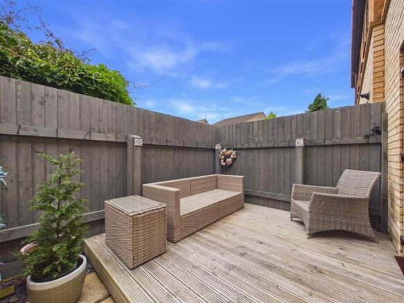 2 bed Terraced for sale Image 10