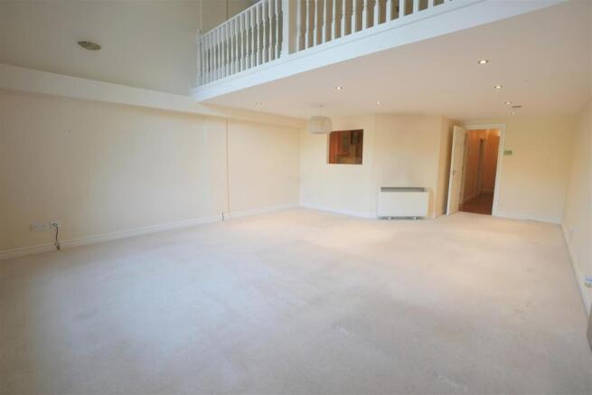 2 bed Apartment for sale Image 6